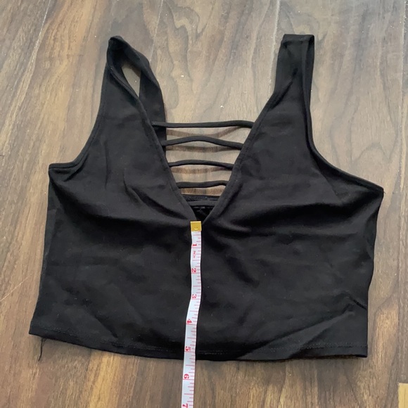 Black Forever 21 Cropped Tank Top V Neck - Picture 6 of 7
